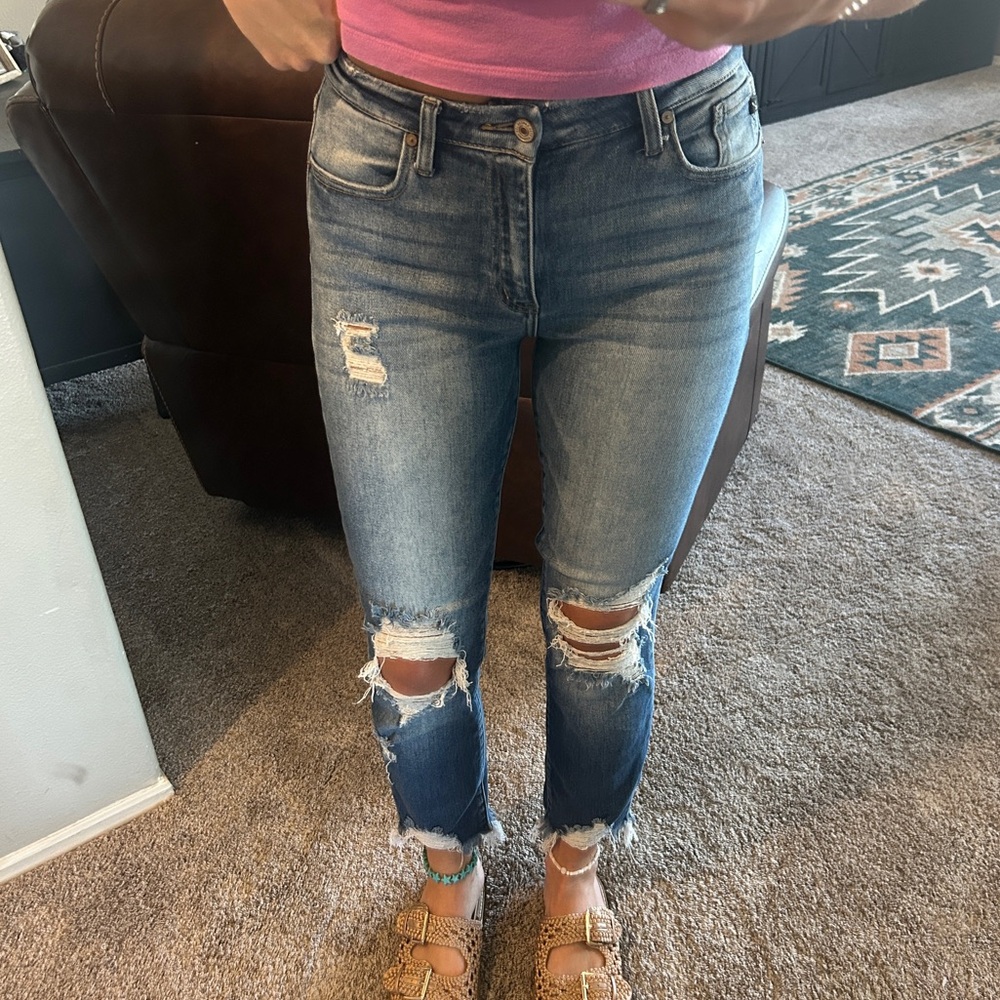KanCan Distressed Medium Blue Cropped Ankle Jeans